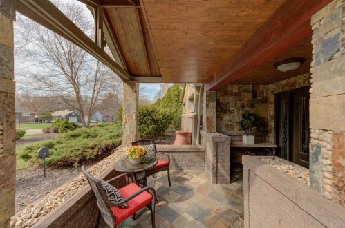 425 Jasper St, Gary, IN 46403-2091