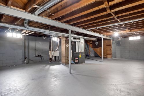 4912 78, Milwaukee WI 53223-5625 exterior