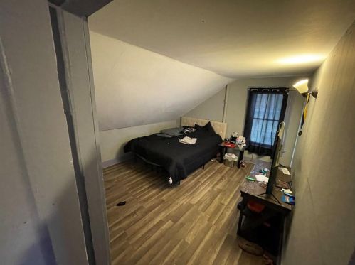 82 Bernon St, Providence RI  02908-3720 exterior