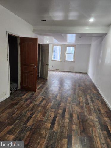 1152 15th St, Philadelphia PA  19146-3141 exterior