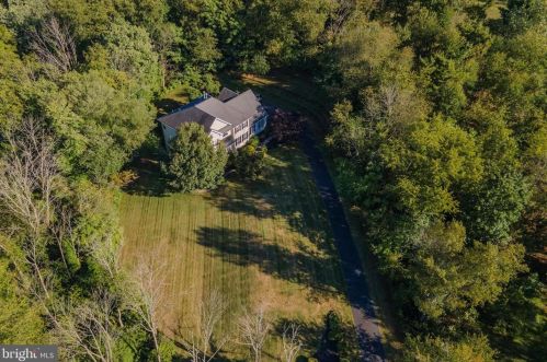 488 Fruit Farm Rd, Limerick PA 19468-3204 exterior