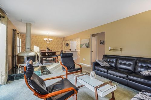 4787 Grenadier Dr, Wyoming MI exterior