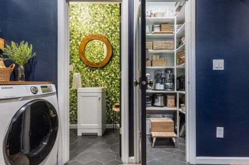 5109 Holmes St, Pittsburgh PA 15201-2433 exterior