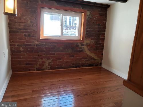 2008 Chestnut St, Philadelphia PA 19103-4411 exterior