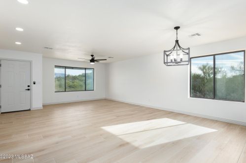 4331 Paseo Del Barranco, Tucson AZ  85745-9545 exterior