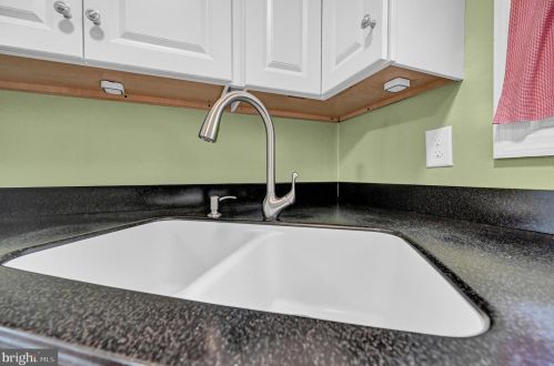 987 Baltimore St, Hanover PA  17331-4413 exterior