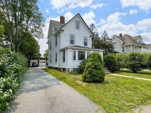 323 Nevada St, Newton MA 02460-1466 exterior