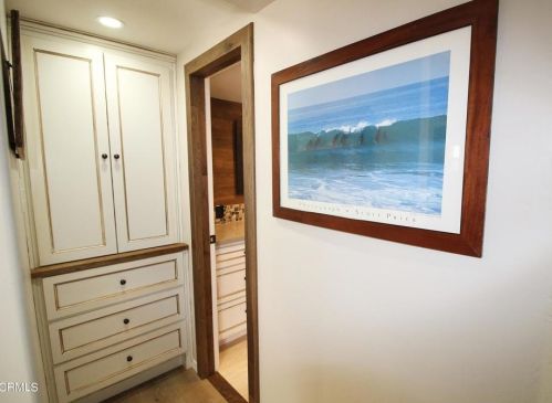 3715 Sunset Ln, Oxnard CA 93035-4133 exterior