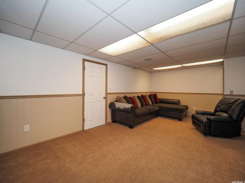 2820 7180, Taylorsville UT 84084-2921 exterior