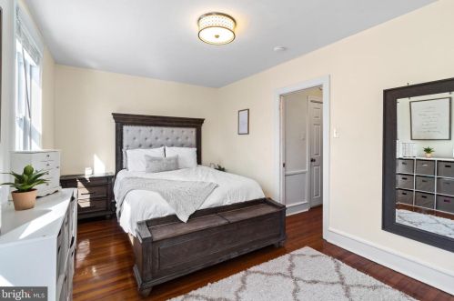 8135 Ardleigh St, Philadelphia PA  19118-3411 exterior