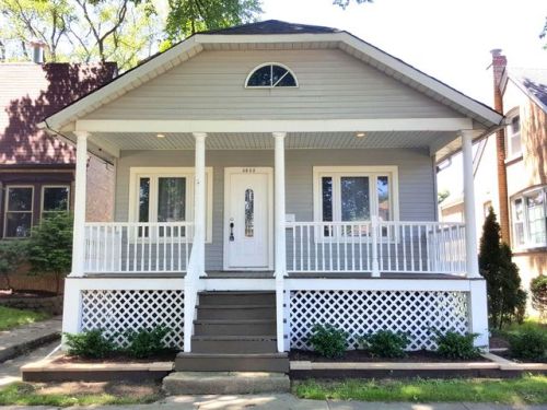 3532 Morton Ave, Brookfield, IL 60513-1113