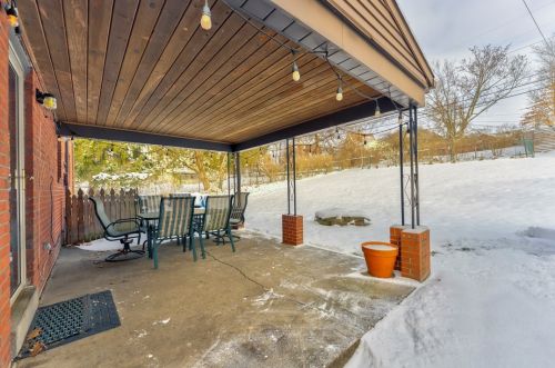 513 Pat Hvn Dr, Pittsburgh PA 15243-1739 exterior