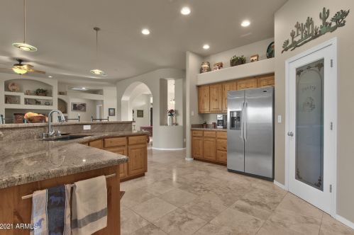 38301 15th Ave, Phoenix AZ 85041-4712 exterior