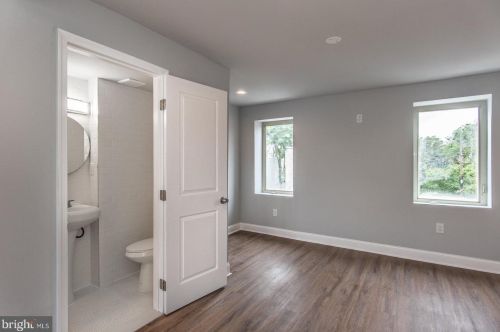 2037 Lawrence St, Philadelphia PA 19120-1828 exterior