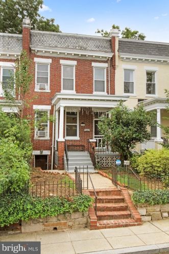428 Newton Pl, Washington DC  20010-1716 exterior