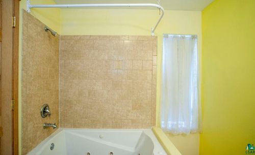 913 6 St, Duluth MN 55806-2303 exterior