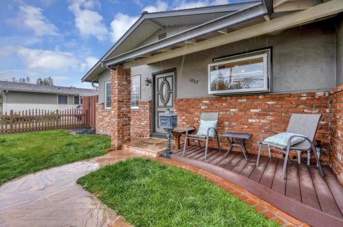 1867 Queens Rd, Concord, CA 94519-1721