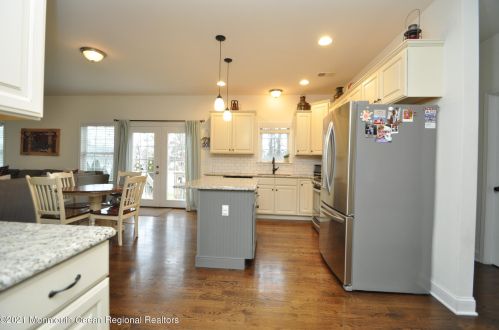 1532 Sommerell Ave, Lacey NJ 08731-3456 exterior