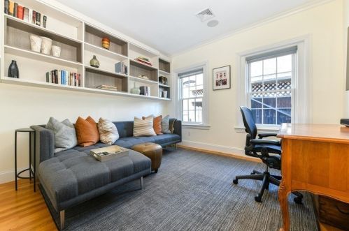 105 Myrtle St, Boston MA exterior