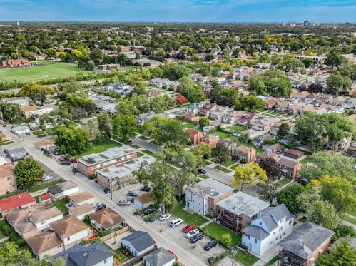 1936 13 Ave, Broadview IL 60155-3176 exterior