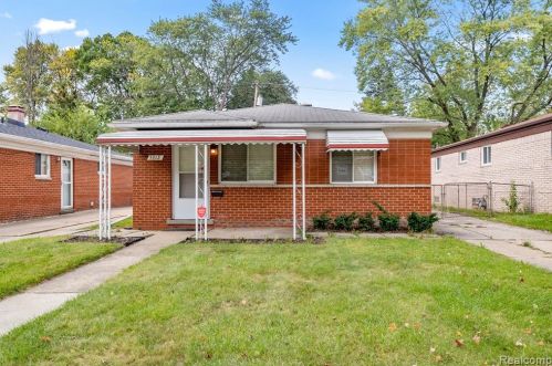 5312 Monroe St, Dearborn Heights MI  48125-2527 exterior