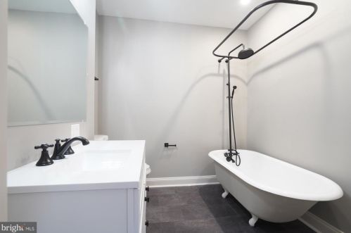 547 Marion St, Lancaster PA 17602-3117 exterior