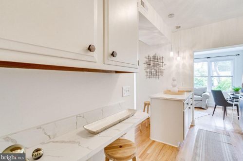 1839 A St, Washington DC 20003-1521 exterior