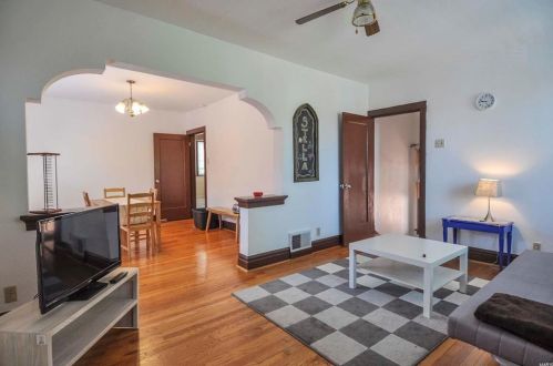 5842 Goener Ave, Saint Louis MO 63116-2234 exterior