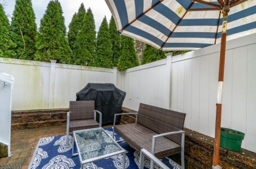 708 Front St, Plainfield NJ 07060-1033 exterior