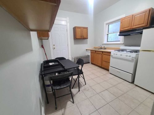 7320 Stewart Ave, Chicago IL 60628-6533 exterior