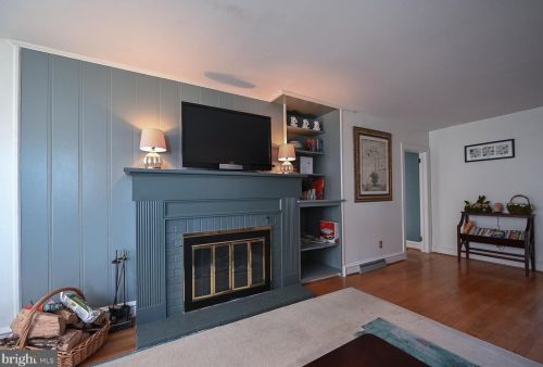 918 Church St, Limerick PA 19468-2123 exterior