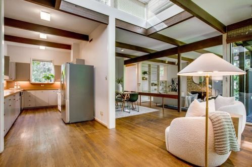 11150 Fernald Ave, Dallas TX 75218-1203 exterior