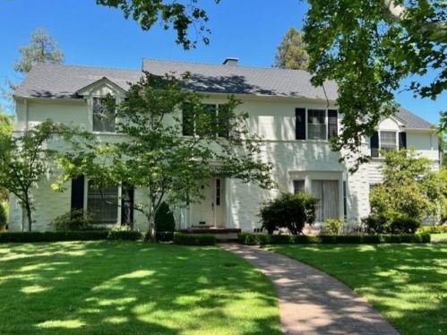 1201 Sierra Dr, Turlock, CA 95380-3440