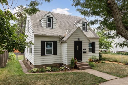 372 Fulton St, Saint Paul MN  55102-3407 exterior