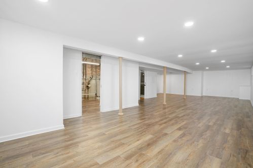 6218 64th St, Chicago IL  60638-5016 exterior