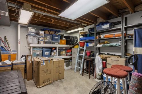 1605 Tarragon Dr, Madison WI  53716-1858 exterior