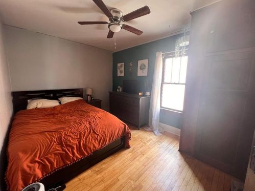 3433 Burrell St, Milwaukee WI 53207-3345 exterior