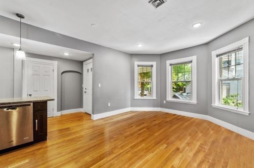 113 Hancock St, Boston MA exterior