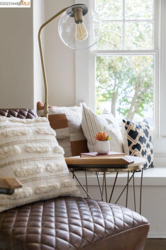 2542 Chilton Way, Berkeley CA 94704-2807 exterior