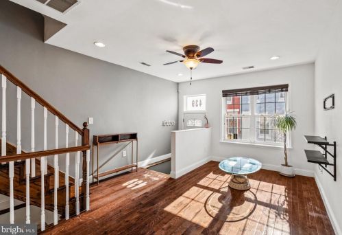 439 Emily St, Philadelphia PA  19148-2504 exterior