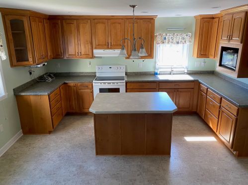 2609 66th St, Milwaukee WI  53213-1436 exterior