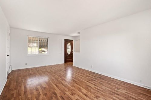 121 Bauman Ave, Pittsburgh PA 15227-1356 exterior