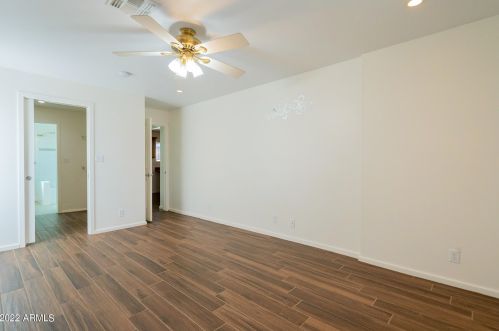 4220 16 Dr, Phoenix AZ 85015-1426 exterior