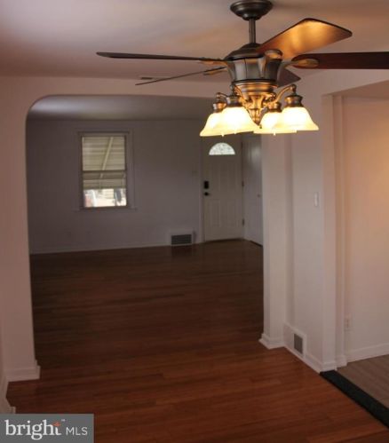 4439 Marple St, Philadelphia PA 19136-3716 exterior