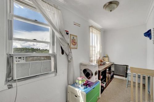 56 Howard St, Mount Vernon NY 10550-1041 exterior