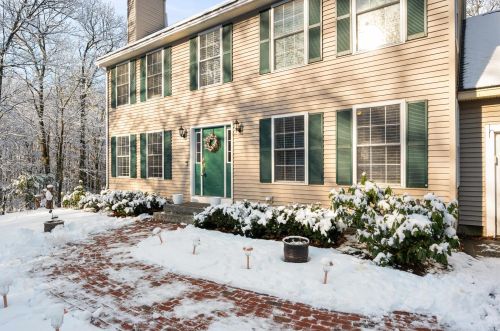 76 Bow Center Rd, Concord, NH 03304-4244