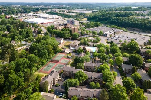 155 Linden Ct, Pittsburgh PA 15237-2623 exterior