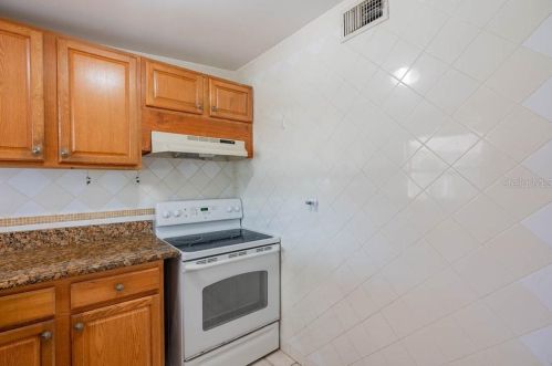 6803 Larmon St, Tampa FL  33634-5019 exterior