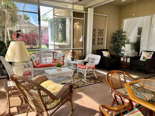 441 Fairway Lndg, Fort Pierce FL  34986-2168 exterior