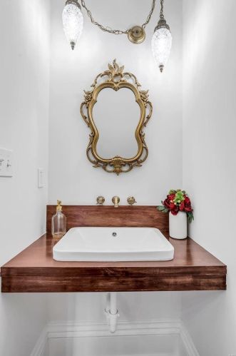 2646 Russell Blvd, Saint Louis MO 63104-2608 exterior